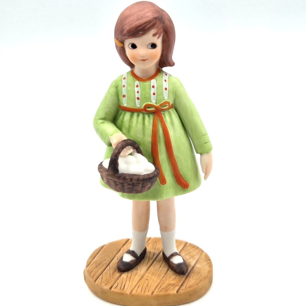 Betsy McCall Easter Tree April 1966 The Heirloom Collection Porcelain Figurine
